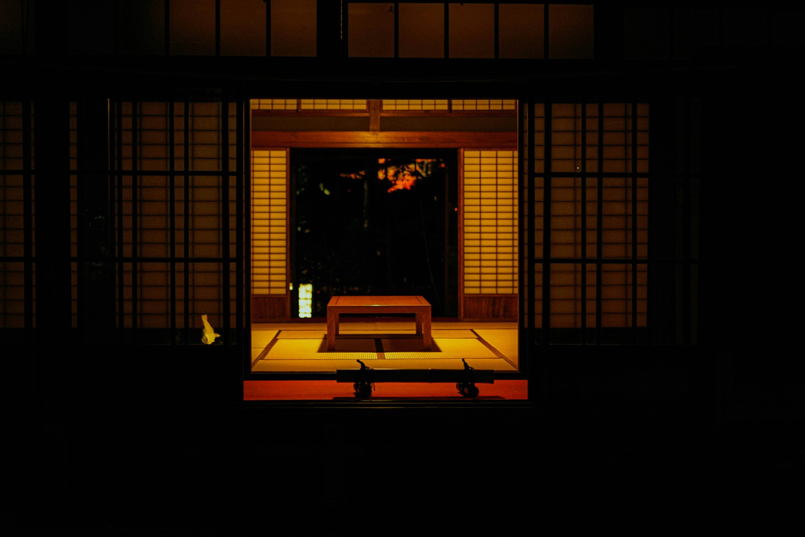 sho-eda-ZWINKU0zTNI-unsplash